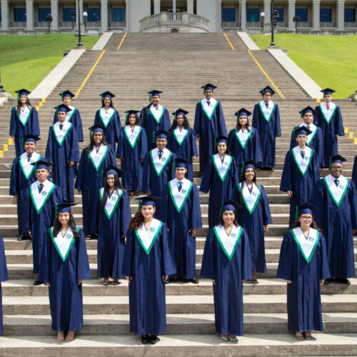 Estudiantes graduandos de la Academia Integral San Lucas de Arraiján, Promoción 2022
